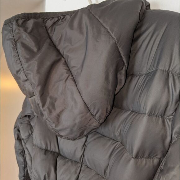 MICHAEL KORS PACKABLE DOWN. LONG GRAY SUPER LIGHT WEIGHT COAT SZ SMALL - Picture 11 of 14